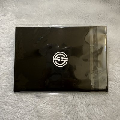 🏴‍☠️98The Silent Soul聯名寫真集 