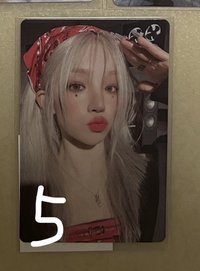 yuqi1專卡2