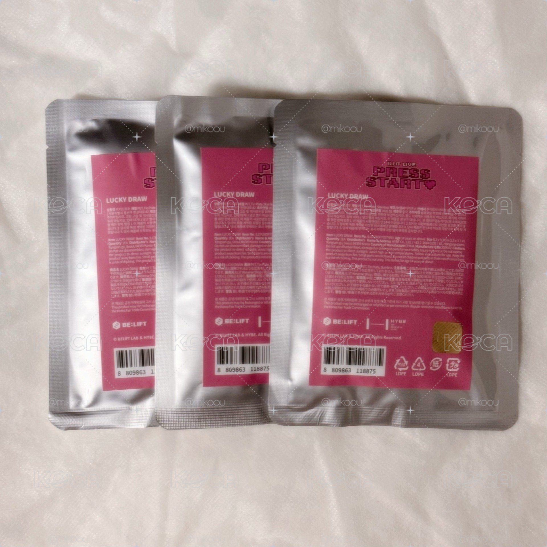 ILLIT 場週徽章 未拆