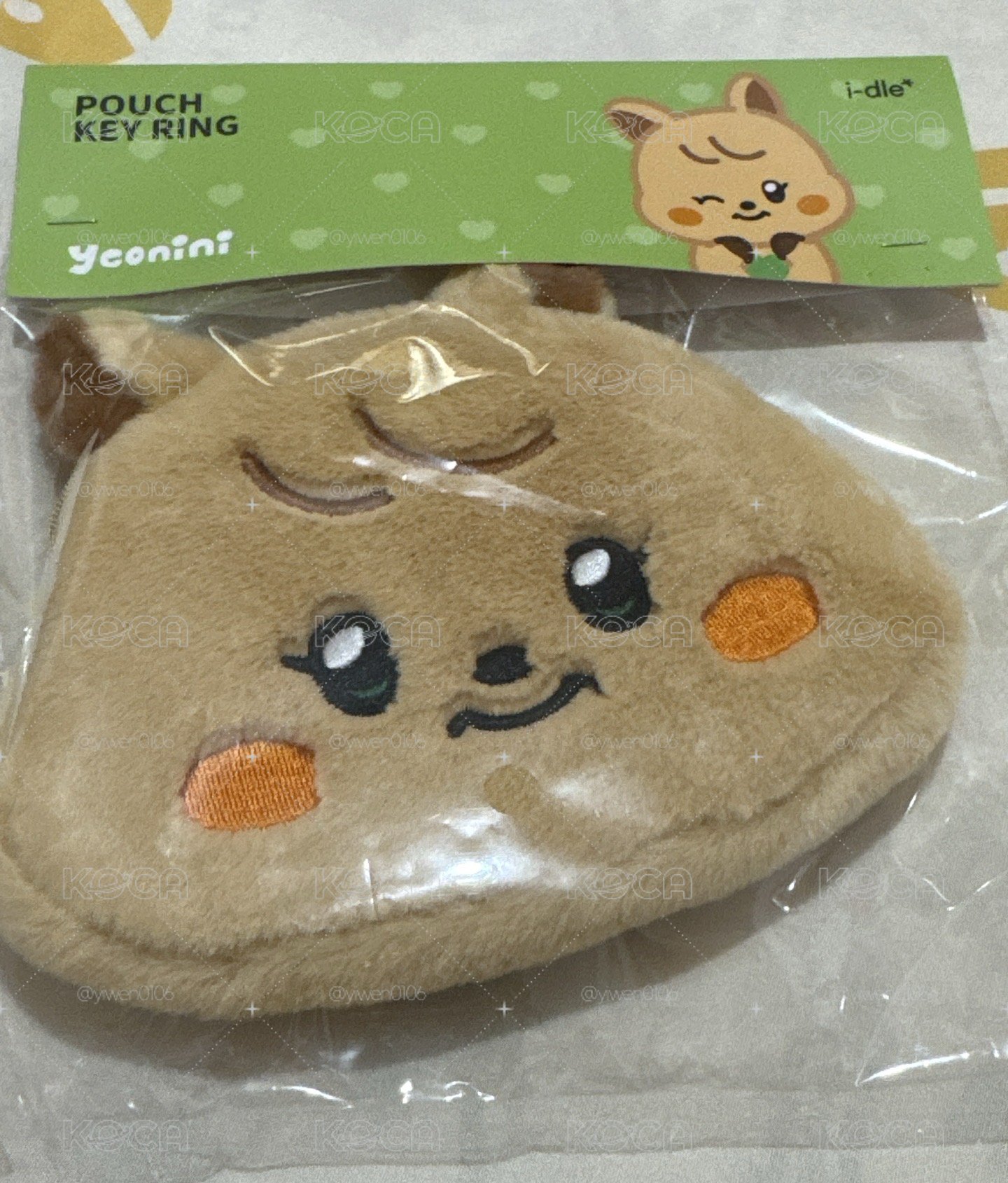idle 展覽快閃店 yeonini 錢包鑰匙圈