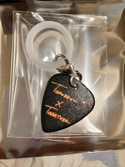 [MOA CON JAPAN]GUITAR PICK CHARM 撥片 杋圭 現貨