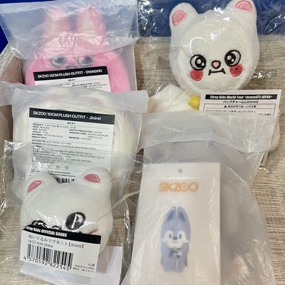 斗篷/捧臉/搥背棒/生日戒指/娃