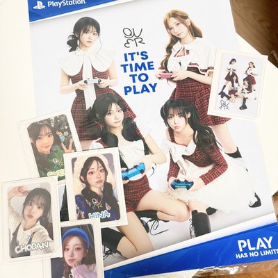 Play Station x QWER 