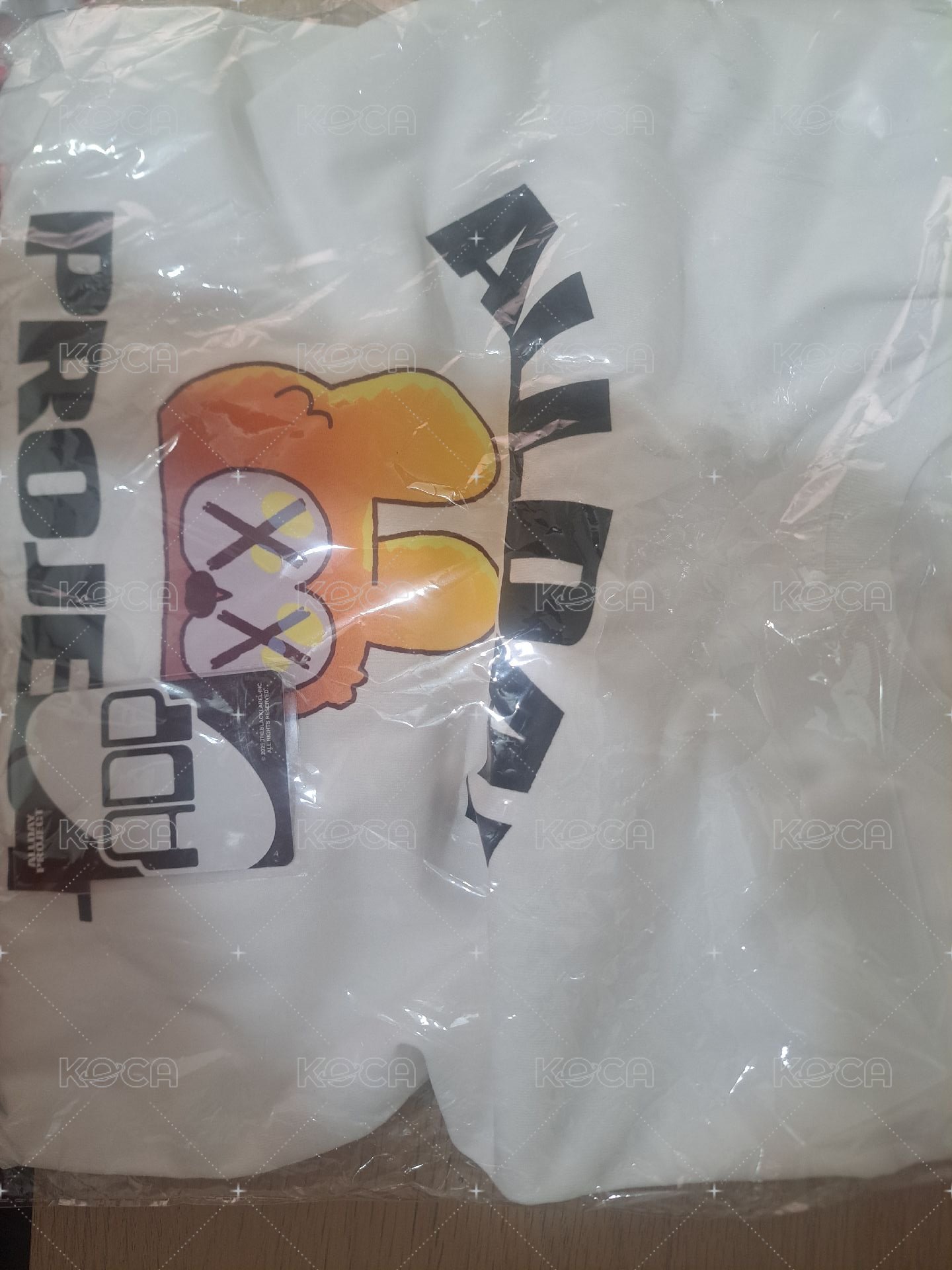僅衣服不含卡