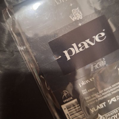 PLAVE 迷二電子專未拆