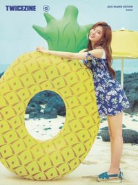 TWICEZINE JEJU Ed. 海報 