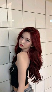 Ellie🍒