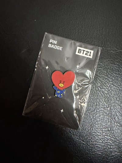 BTS 初代周邊 TATA 金泰亨 V 手拿鏡 零錢包 徽章 卡夾卡套