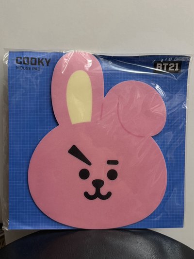 BTS BT21 初代周邊 Cooky Shooky 滑鼠墊 杯子 筆記本 吊飾 原子筆 立牌 襪子 手機殼
