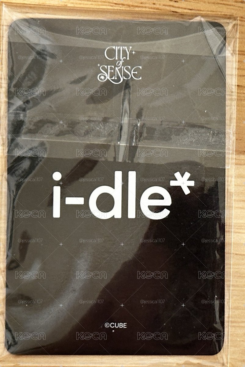 I-dle 快閃展覽 米妮 棒球帽小卡