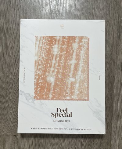 Twice_迷八輯Feel special花絮寫真本