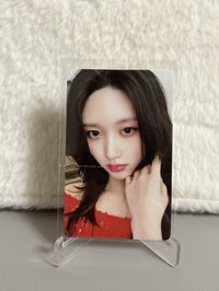 紅衣披薩代言秋