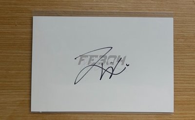 友 美版親簽明信片