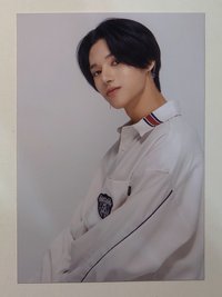 鄭友榮（微笑）
