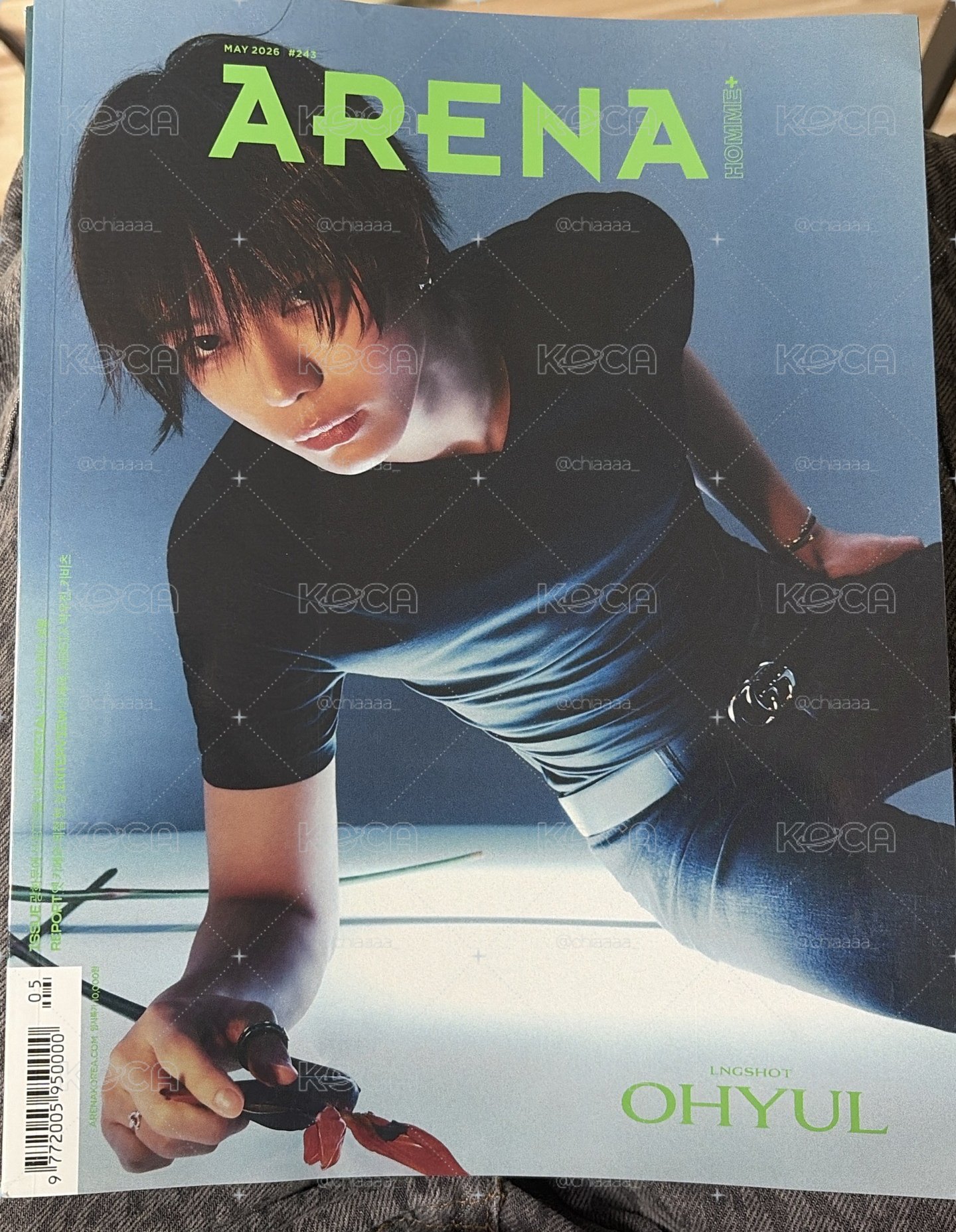 ARENA 雜誌 五律 封面