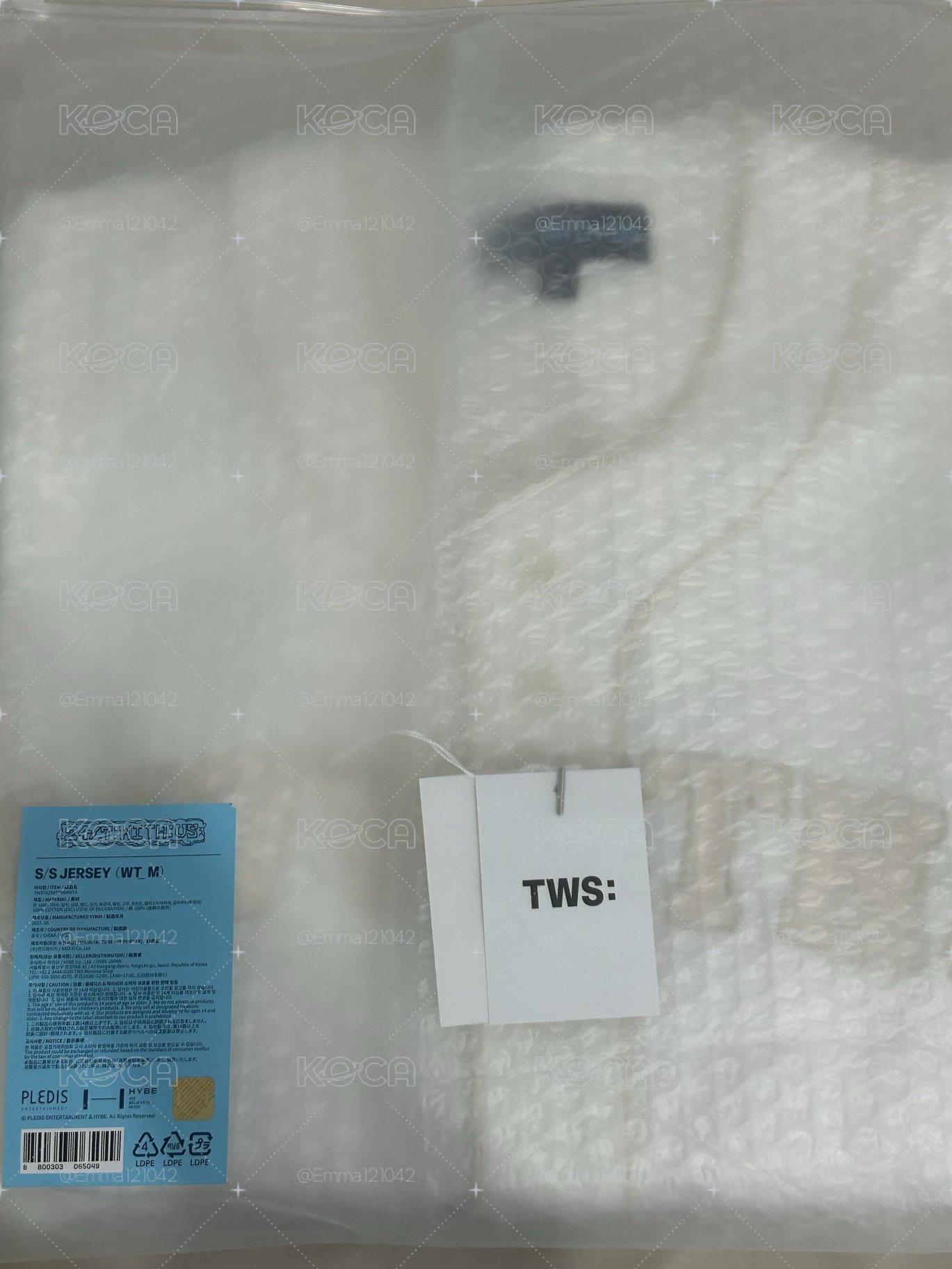 TWS衣服 M號