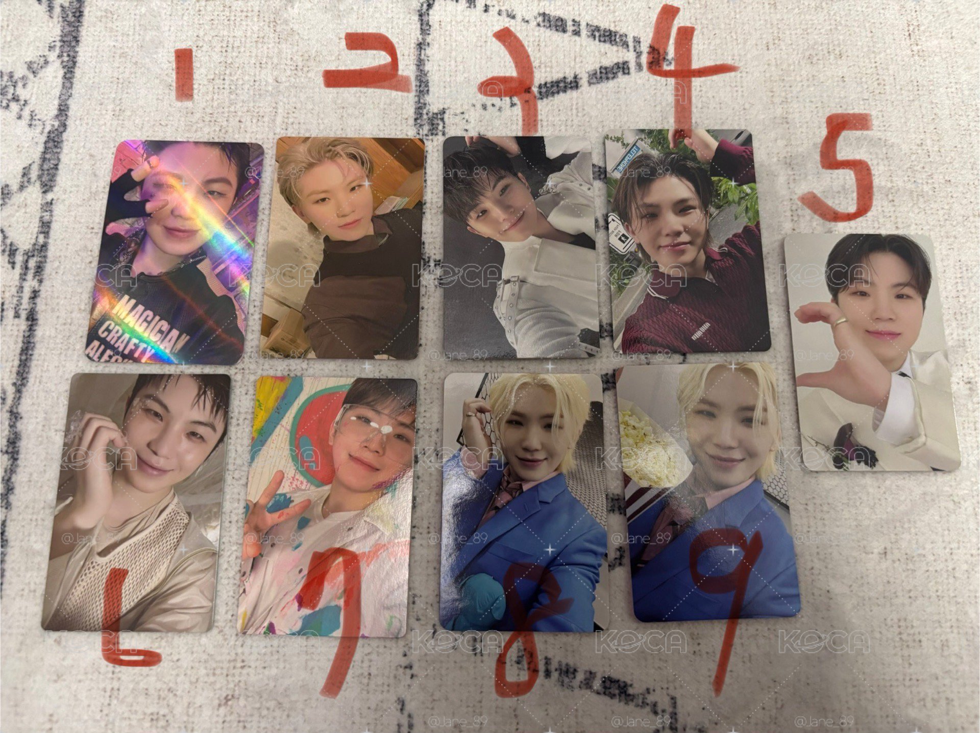 Woozi小卡區