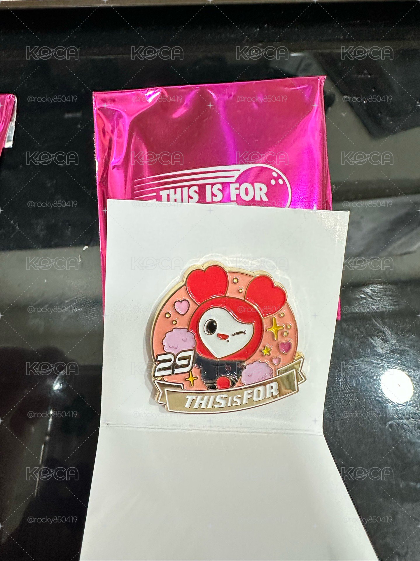 新國立隨機徽章-彩瑛