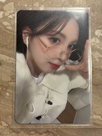 大衣裴