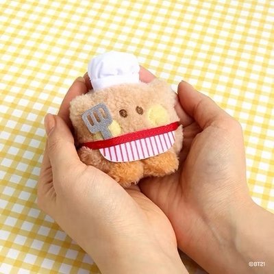 BT21 minini 小廚師吊飾