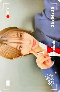 SET BY US ONLY am 2.0合影 簽售卡 攝影機（當日穿著）
