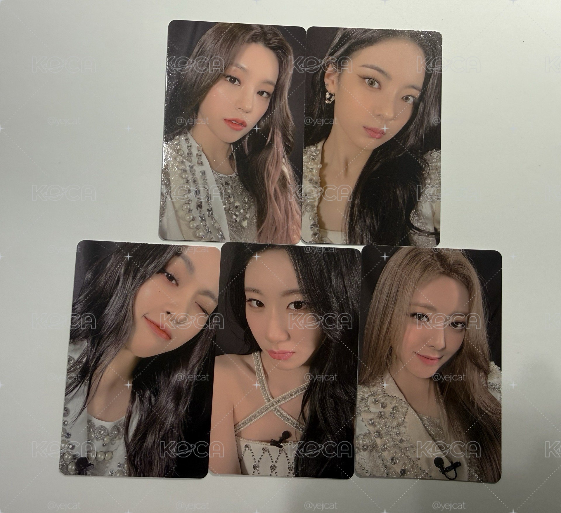 ITZY checkmate 演唱會 小卡 一套