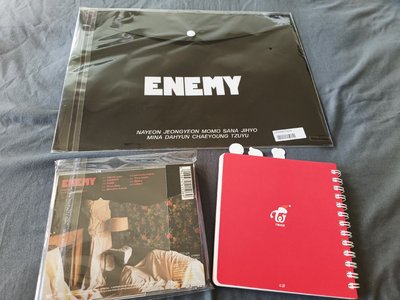 TWICE  ENEMY 空專、資料夾、    彩瑛筆記本