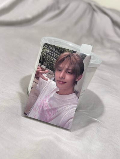 迷一yzy 7.0幸運卡