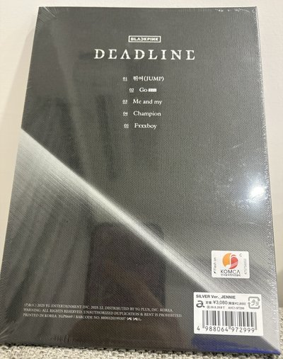 （Jennie）日版 DEADLINE SILVER專輯