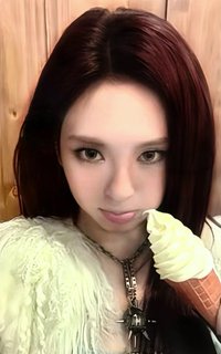 춤 (CHOOM) k4 單封 幸運卡 冰淇淋版