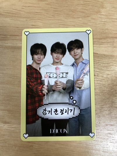 周安信/鄭相炫/金虔佑 D社 B-TYPE 雜誌卡（2月）