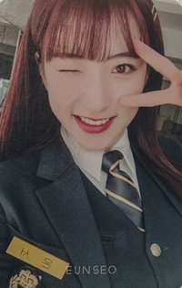 From. 우주소녀 打歌卡 