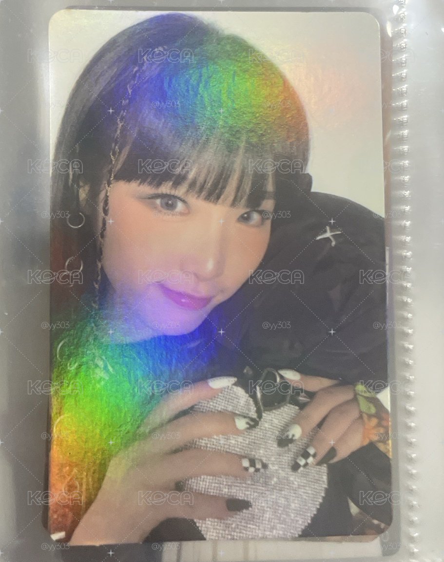 YENA 閃卡