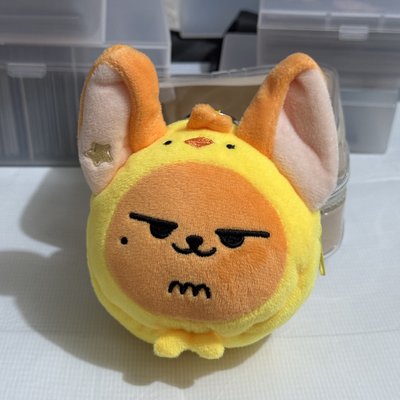TXT 角巴兔 黃春 大頭零錢包 娃包
