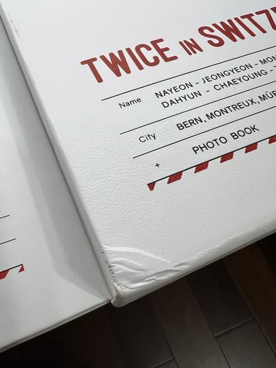 twice瑞士寫真集