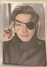 船長中✌️👁️