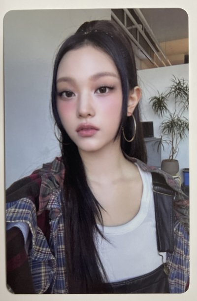 HAERIN專輯卡