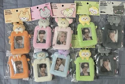 Ateez Mighteez魔法娃、卡套、大頭別針、掃帚娃