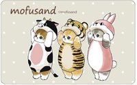 穿著動物服的貓