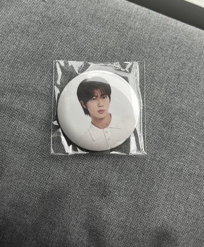 RunSeokJin 日巡週邊