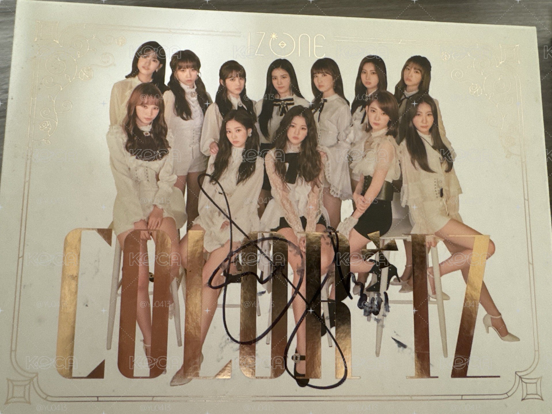 IZ*ONE 《COLOR*IZ》出道專輯 權恩妃簽專