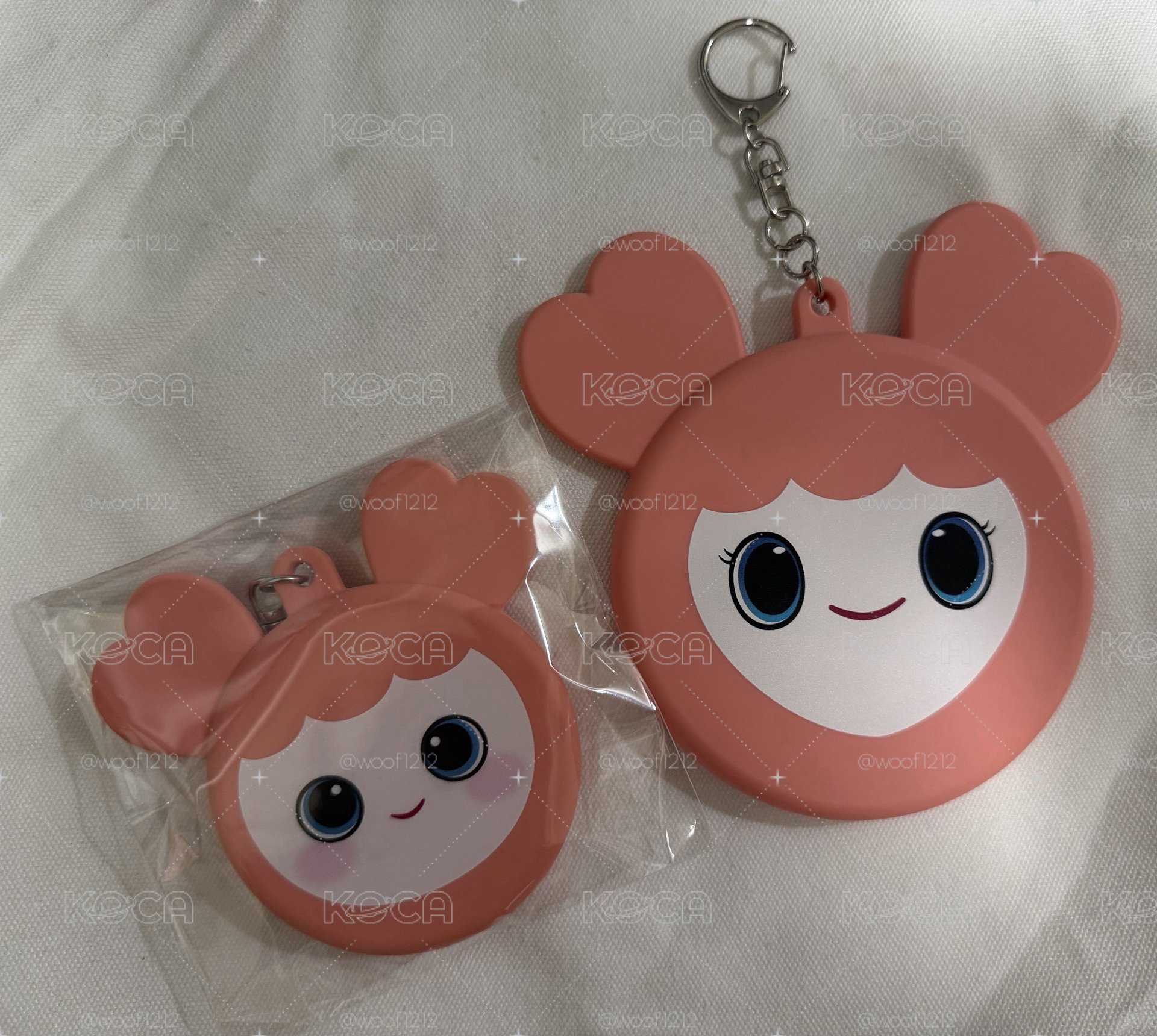 TWICE MOMO徽章套