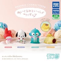 公仔 角色和玩偶一起
