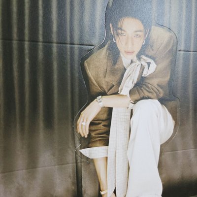 雜誌切頁-Hyunjin (無封面圖）