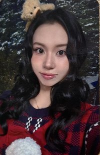 彩瑛