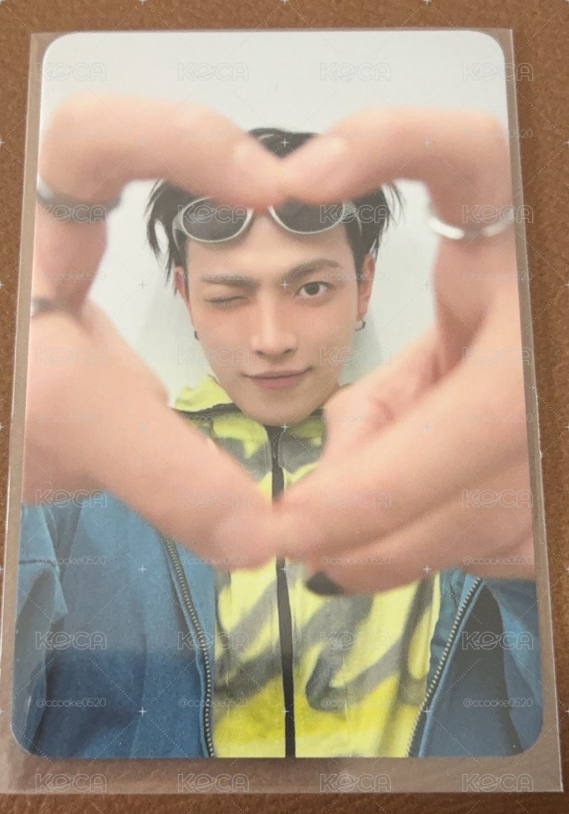 ATEEZ 卡包卡中