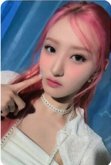 1st mini album [7+UP] 專輯卡 