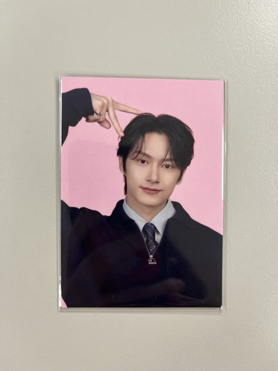 俊尼Jun Holiday 日場隨機卡