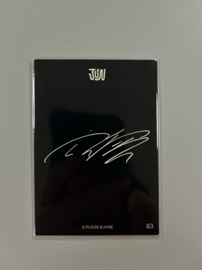 俊尼Jun Holiday 日場隨機卡