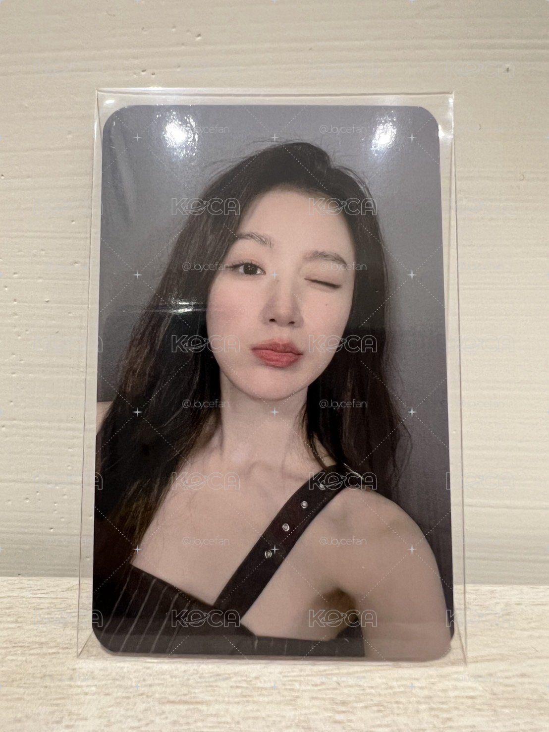 展覽第二輪 入場中背 舒華